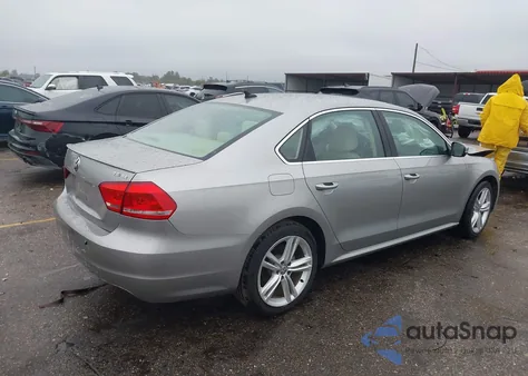 2014 Volkswagen Passat 1.8T Se из США, поврежденный, VIN 1VWBS7A35EC030716